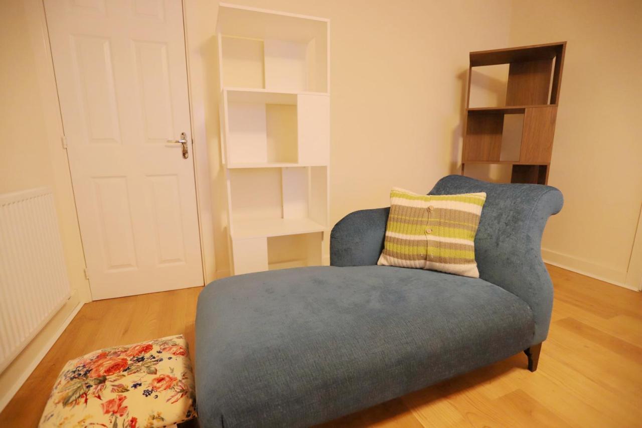 Easytravel Luxury Nec/Airport 3 Beds House Apartment Birmingham Exterior photo